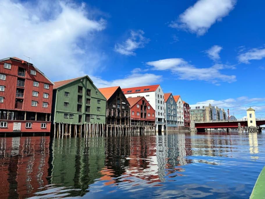 Nydelig Leilighet I Bakklandet Trondheim Eksteriør billede